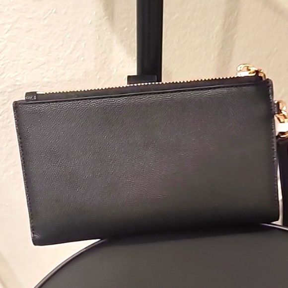 Marc Jacobs Bi-Fold Wallet Wristlet - Picture 9 of 10